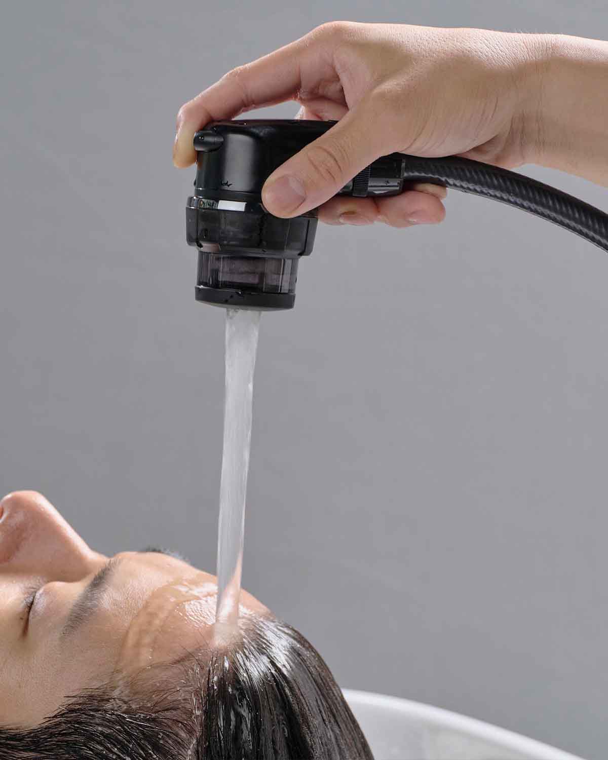 Multi Spa-Head Pro - Sarja, jossa 4 ylellistä Head Spa -suihku päätä