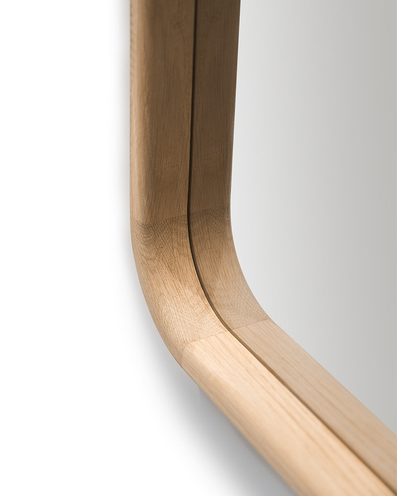 Linea Oak - Kampaajapeili saarnikehyksellä